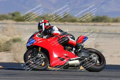 media/Feb-03-2024-SoCal Trackdays (Sat) [[767c60a41c]]/11-Turn 16 (2pm)/